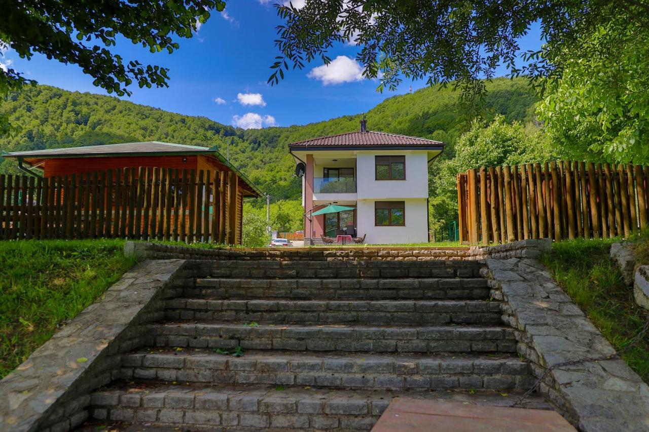 Apartments Edy Bihac Luaran gambar