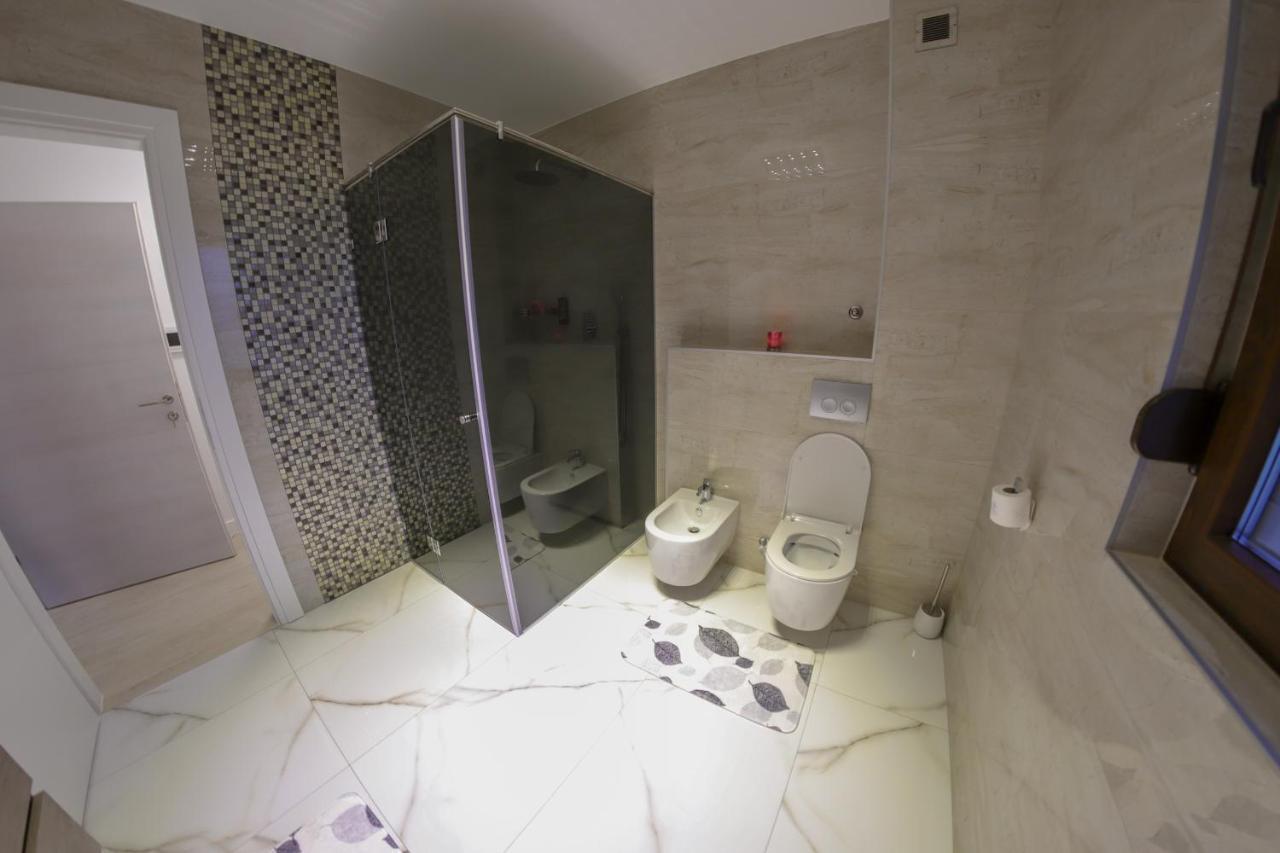Apartments Edy Bihac Luaran gambar